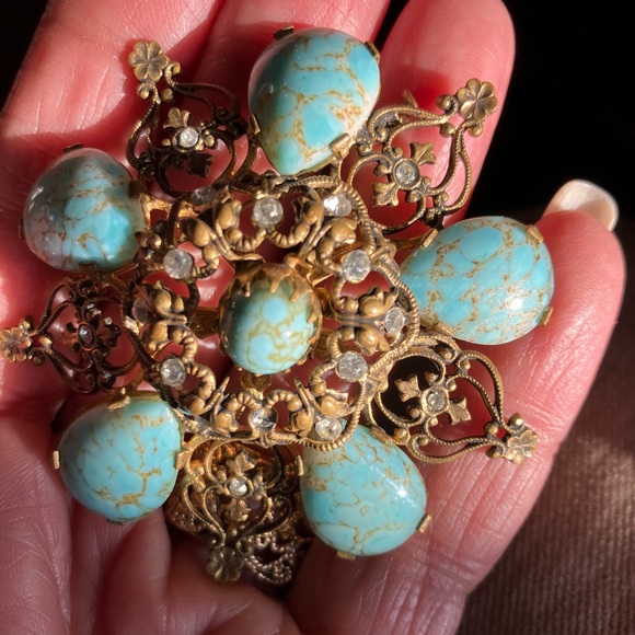 Vintage Jewelry - COPY - Vintage brooche